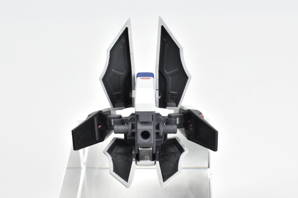 ガンプラ　HG　デスティニーガンダムSpecII&ゼウスシルエット　作例