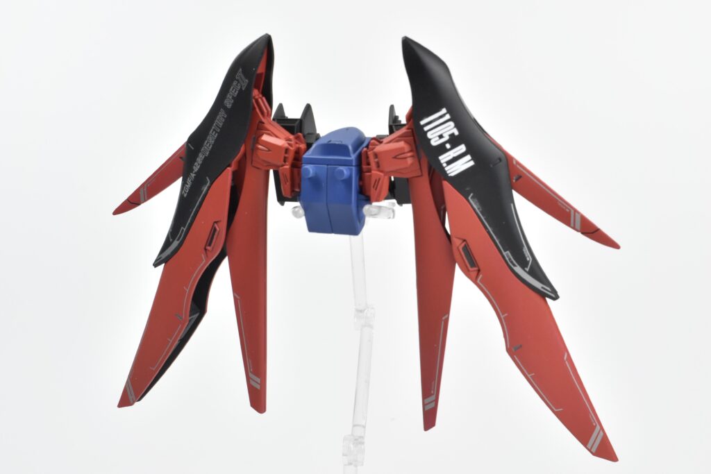 ガンプラ　HG　デスティニーガンダムSpecII&ゼウスシルエット　作例