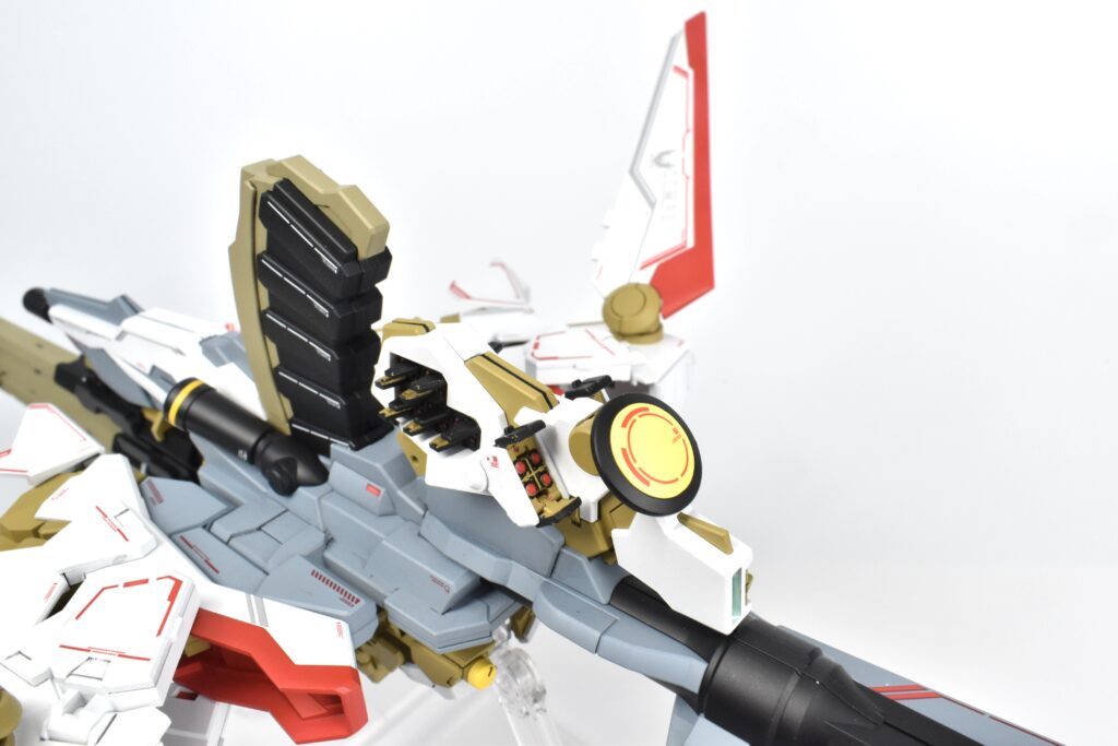 ガンプラ　HG　デスティニーガンダムSpecII&ゼウスシルエット　作例