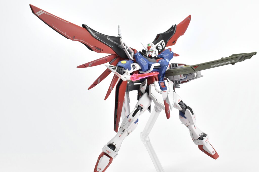 ガンプラ　HG　デスティニーガンダムSpecII&ゼウスシルエット　作例