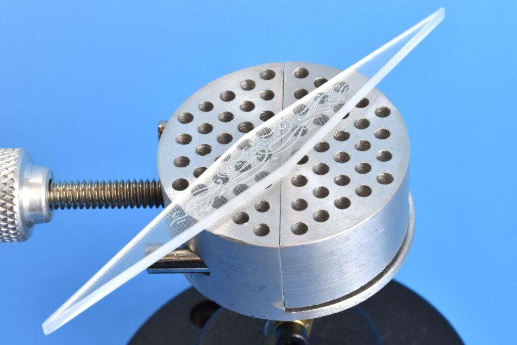 ガンプラ　ガラスヤスリ