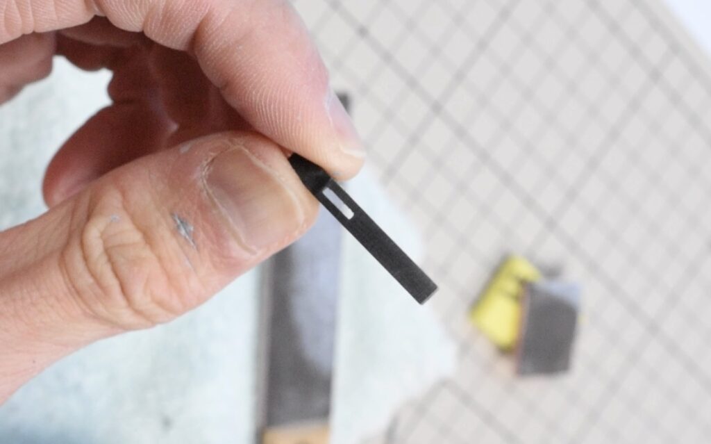 ガンプラ　ヒケ　見分け方